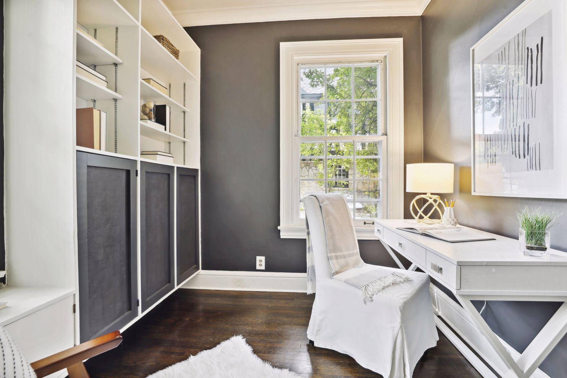 2211 Saint Clair Avenue