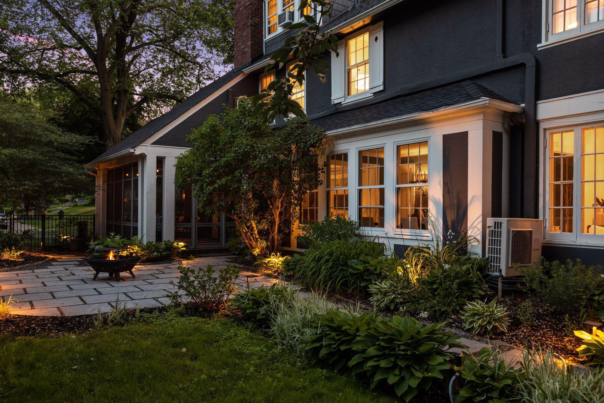 2211 Saint Clair Avenue