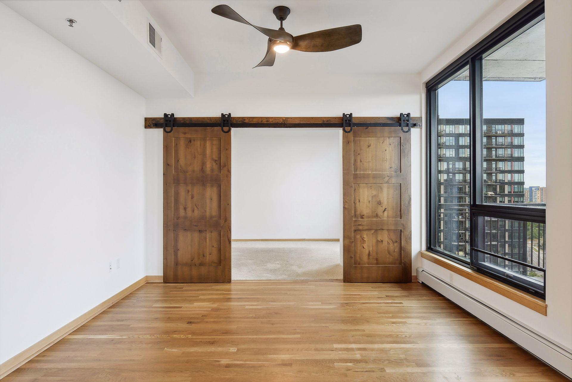 1240 2nd Street S Unit: 903