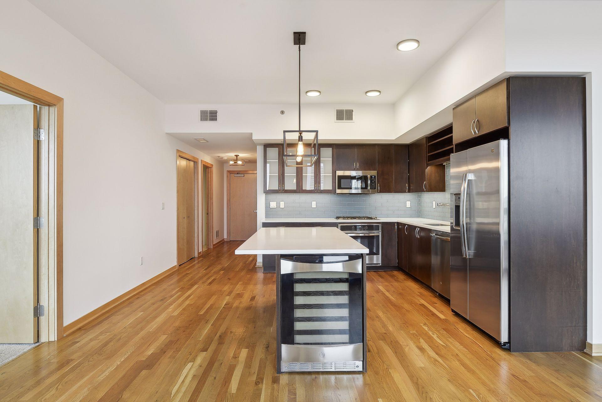 1240 2nd Street S Unit: 903