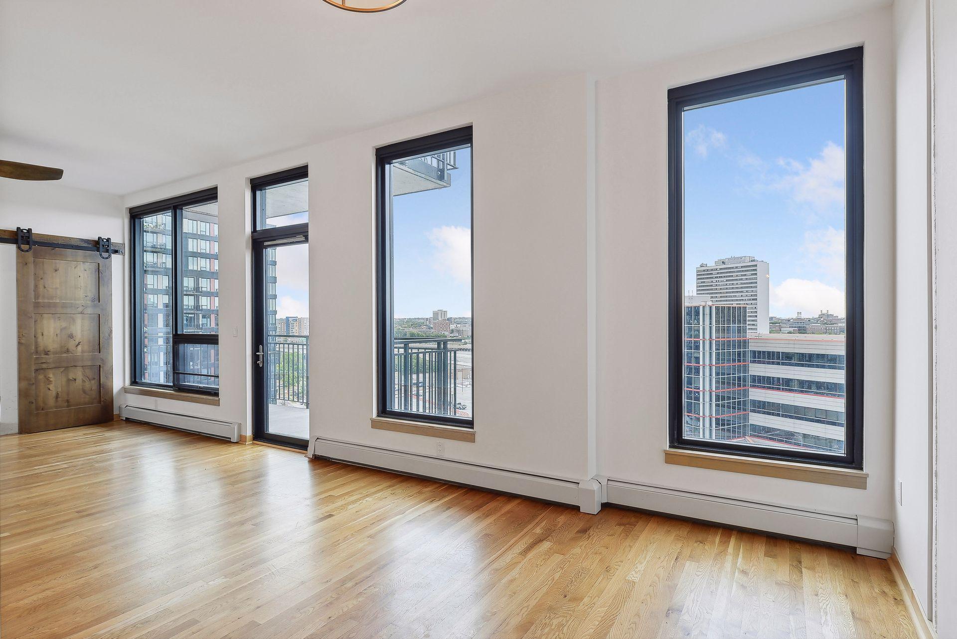 1240 2nd Street S Unit: 903