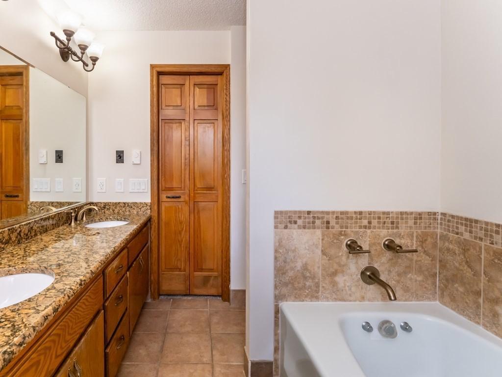 17021 Creek Ridge Trail