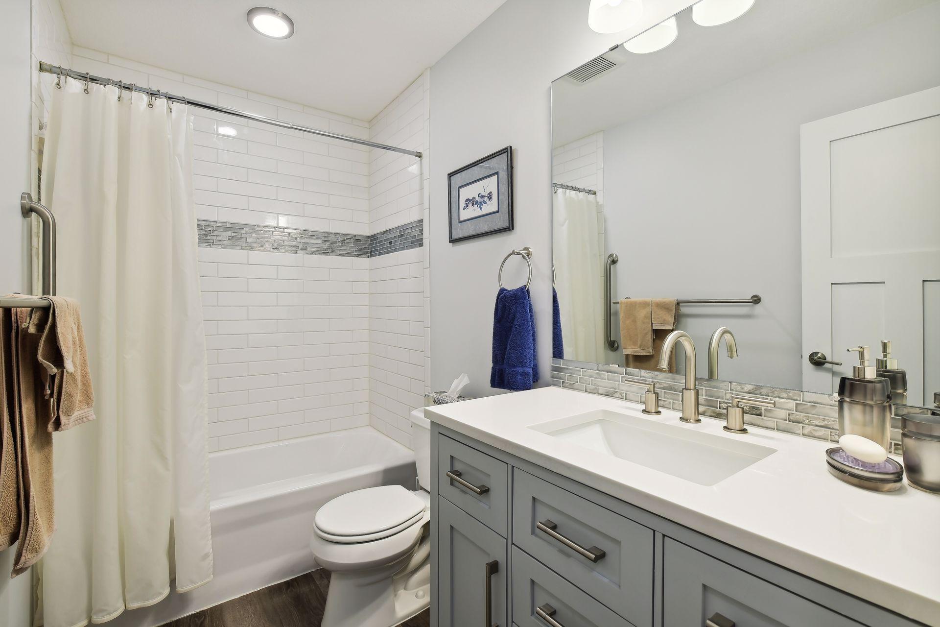 7500 Cahill Road Unit: 221C