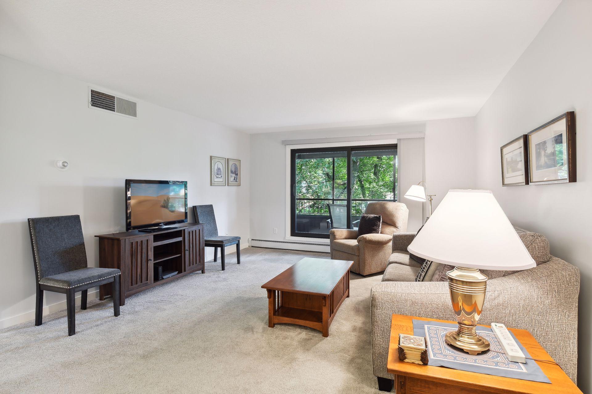 7500 Cahill Road Unit: 221C