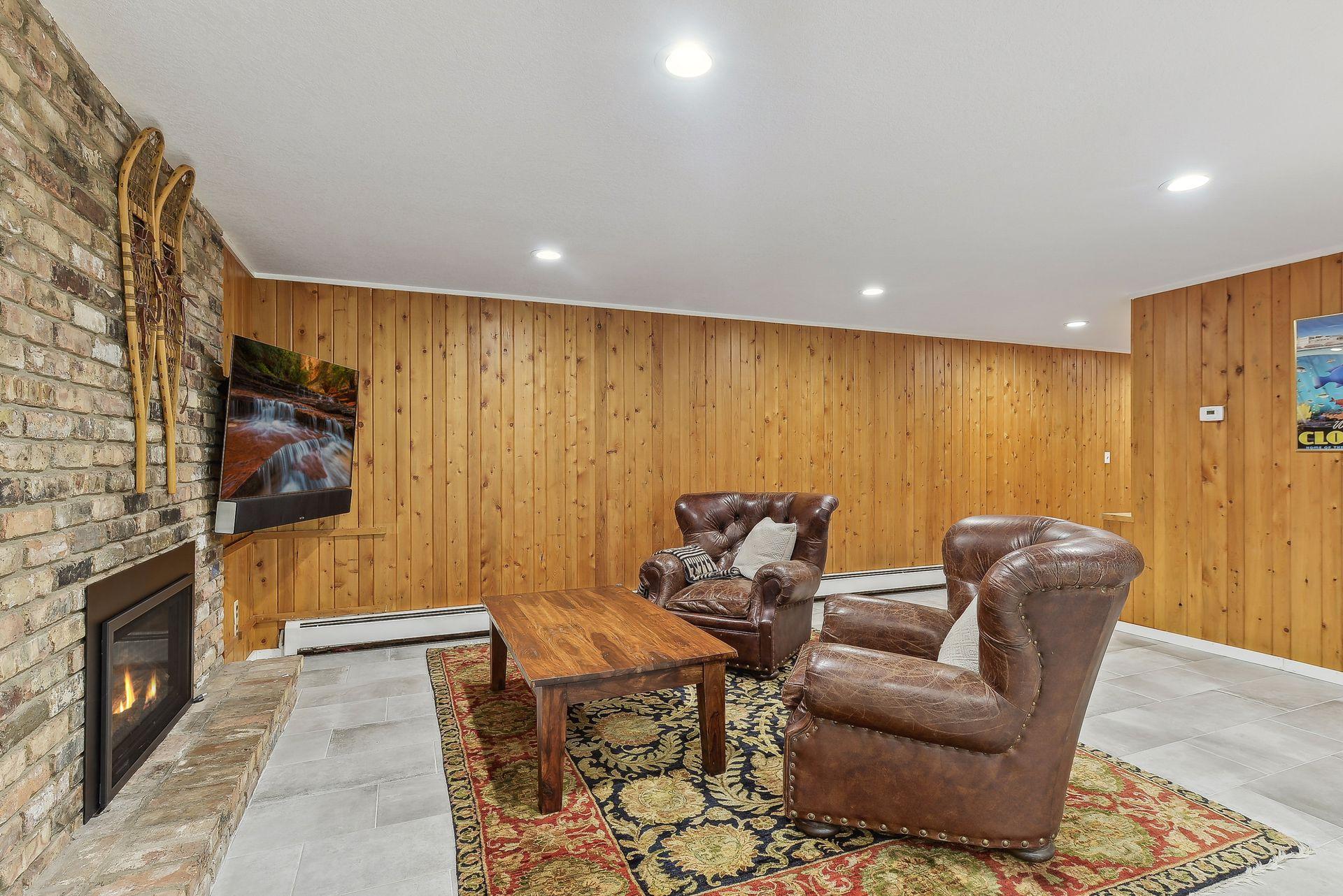 15298 Highland Trail