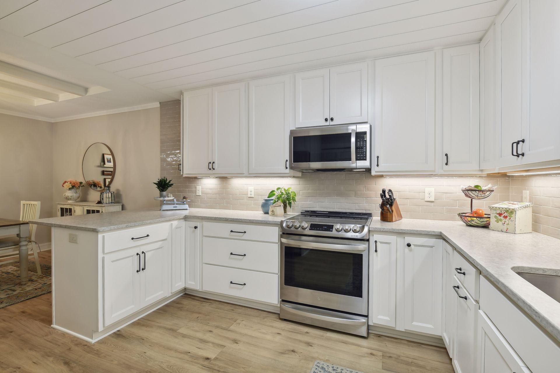 4360 France Avenue S Unit: 8