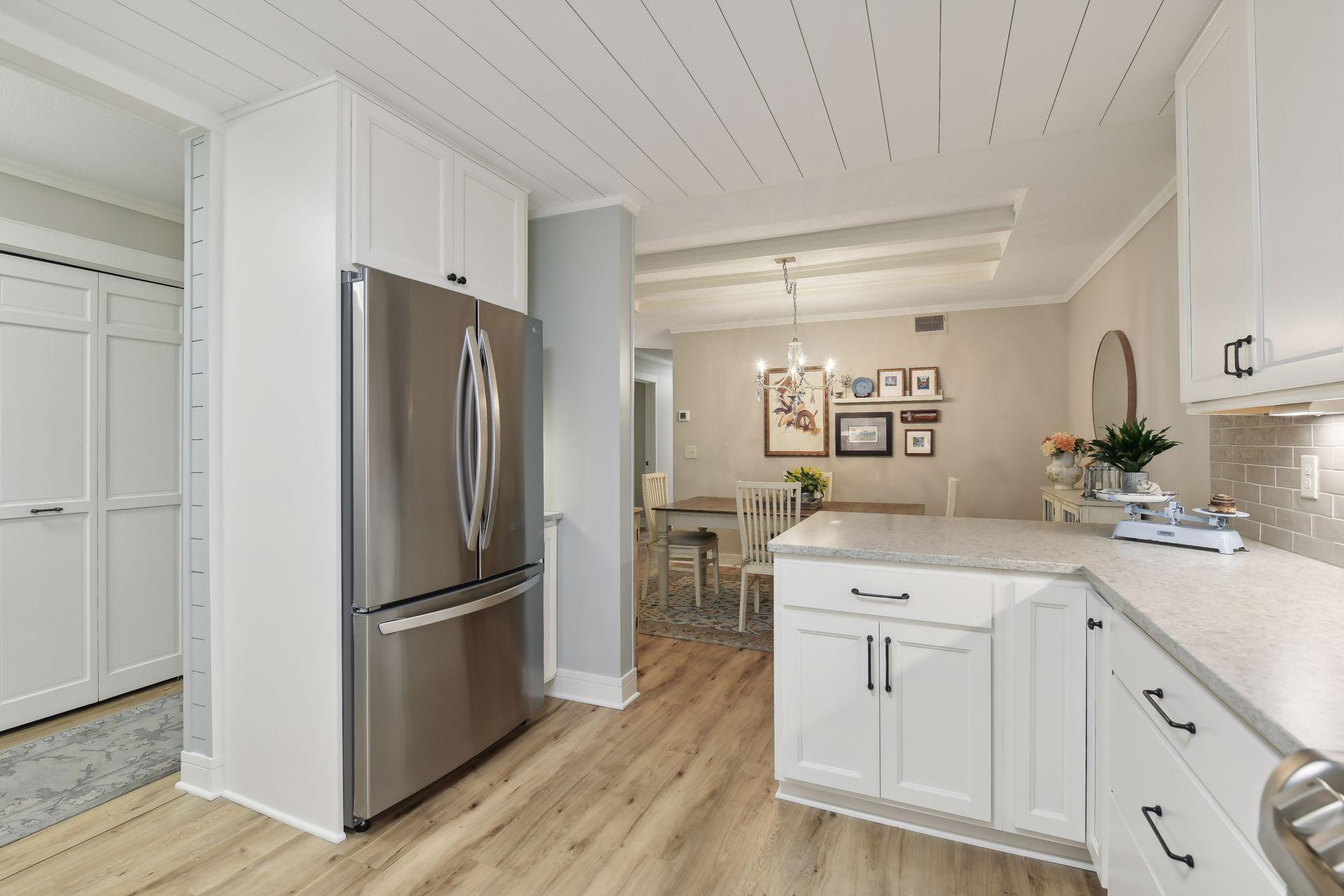 4360 France Avenue S Unit: 8