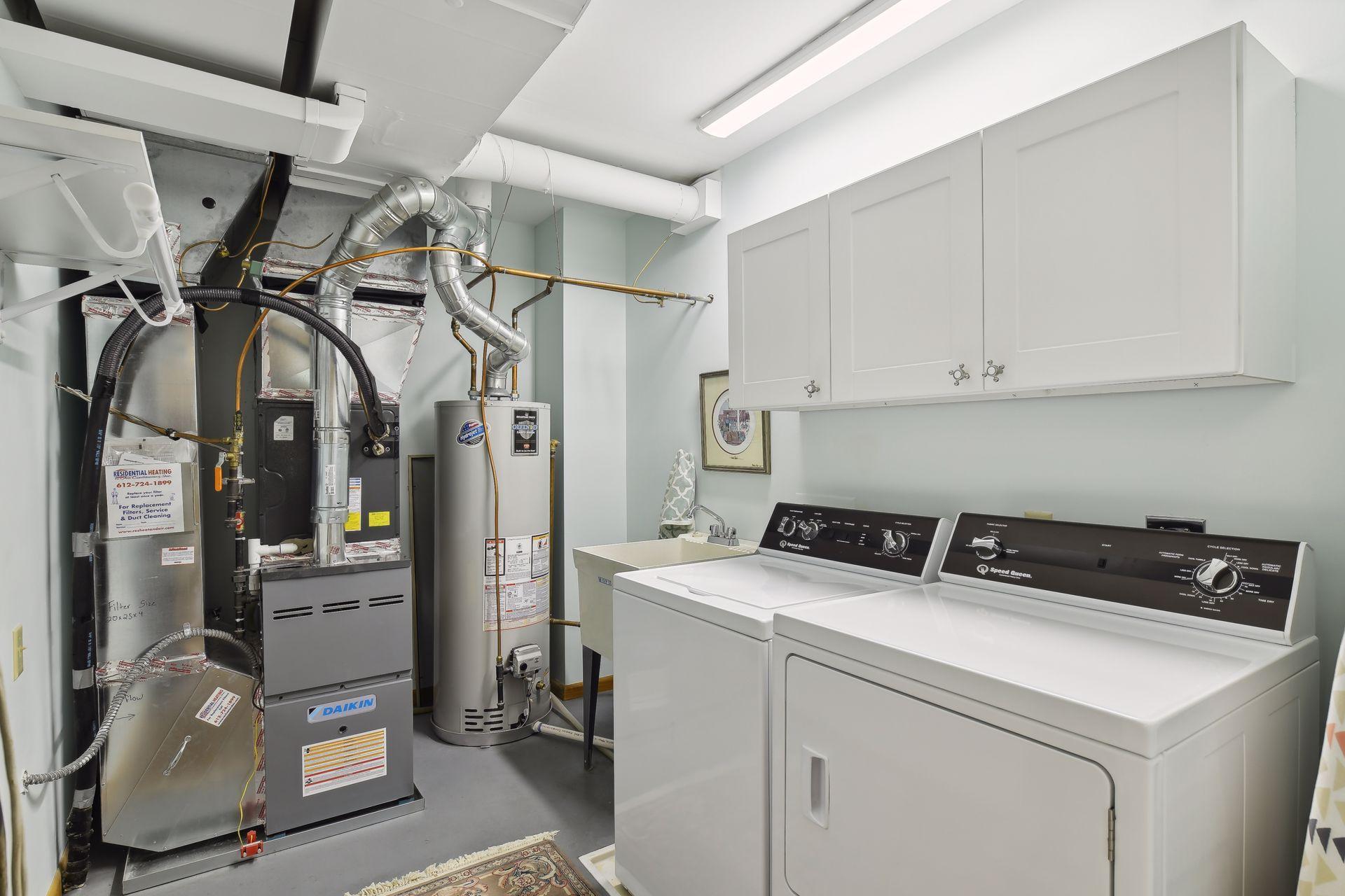 4360 France Avenue S Unit: 8