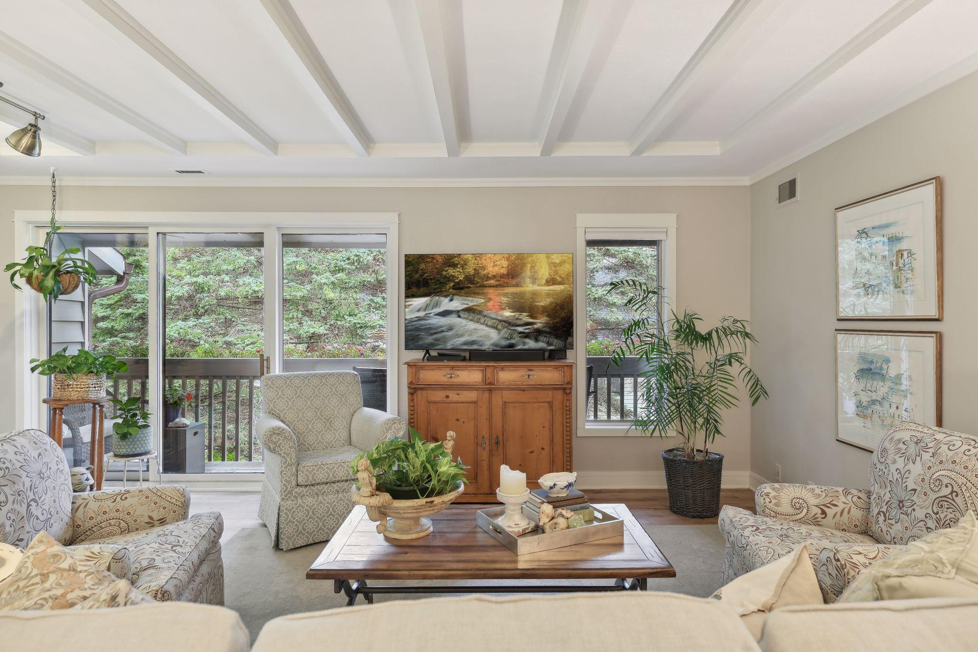 4360 France Avenue S Unit: 8