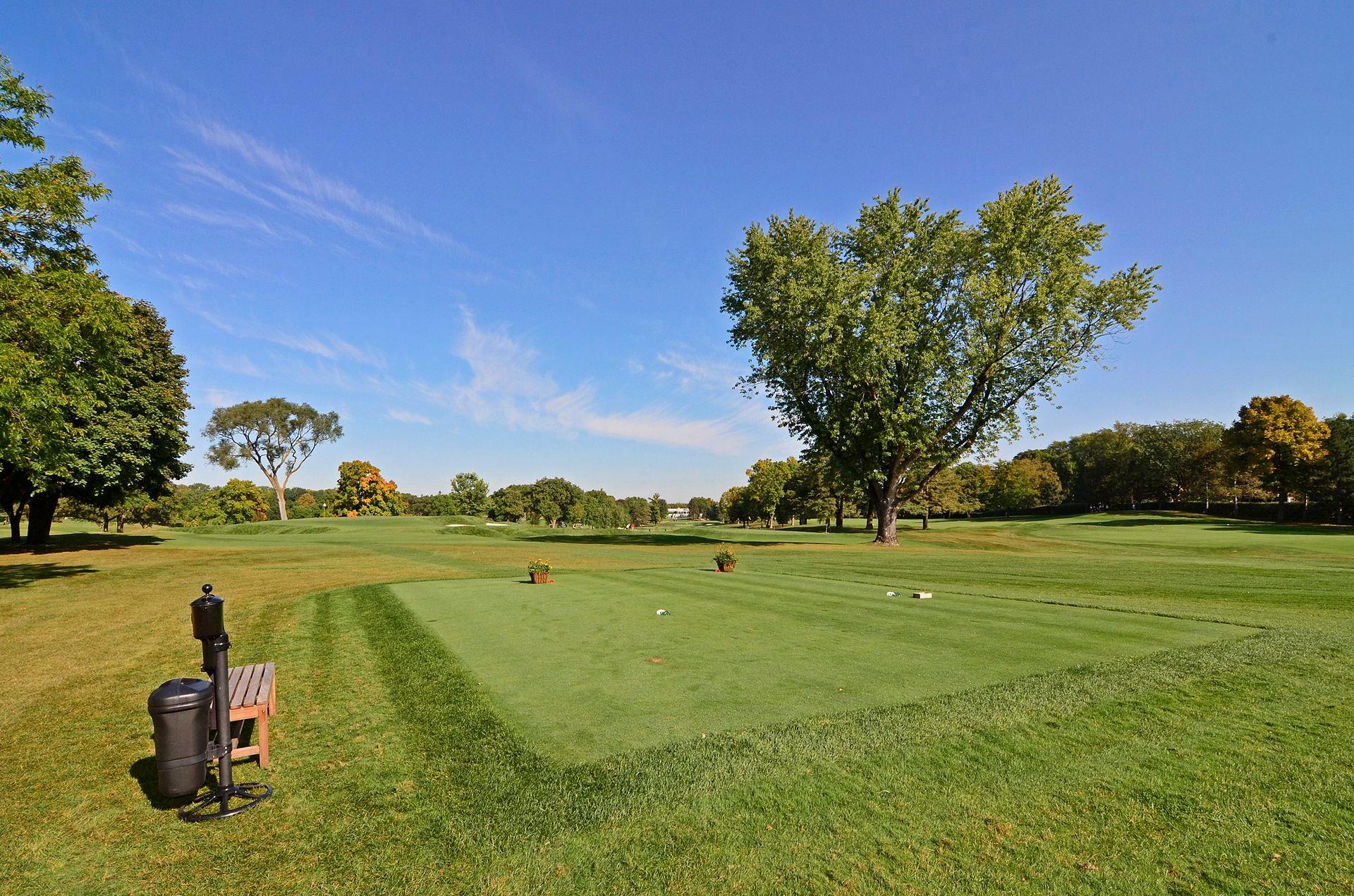 4921 Sunnyslope Road W