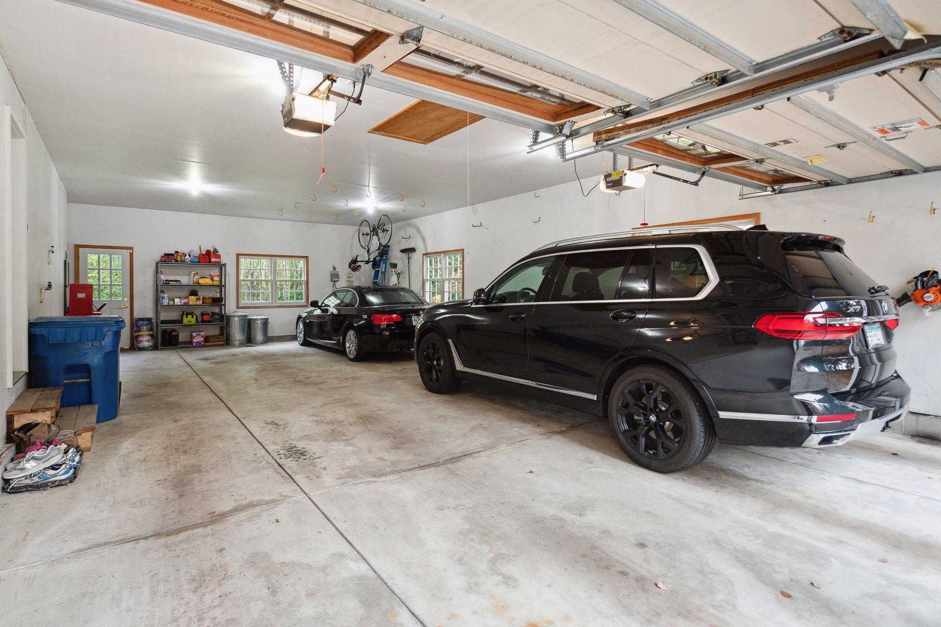 4921 Sunnyslope Road W