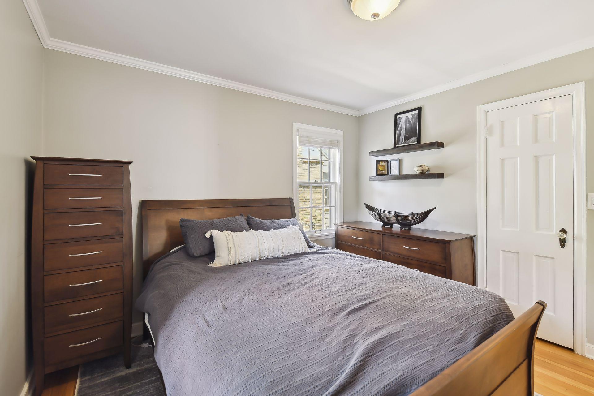 3604 Glenhurst Avenue