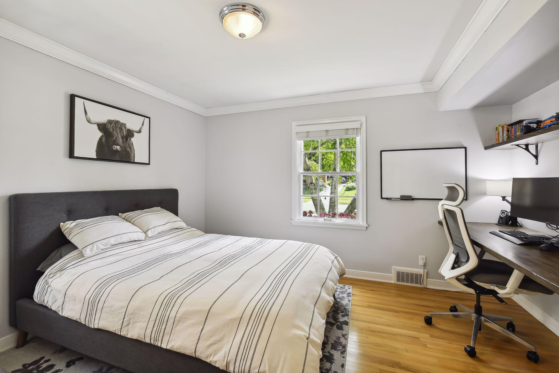 3604 Glenhurst Avenue