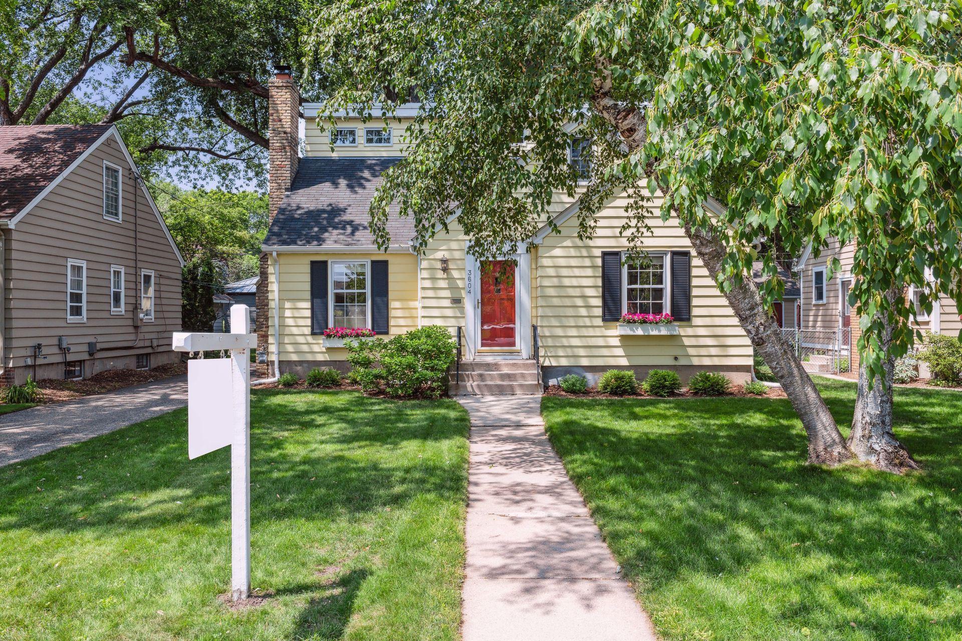 3604 Glenhurst Avenue