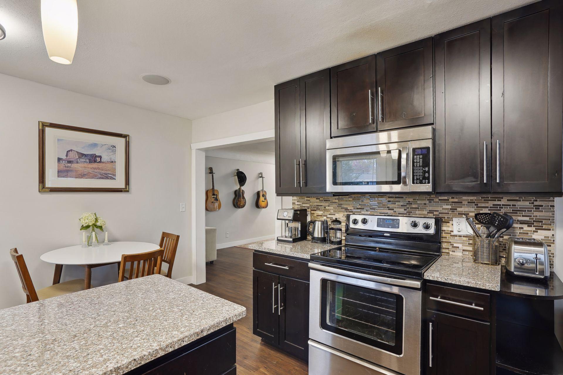 4261 France Avenue N