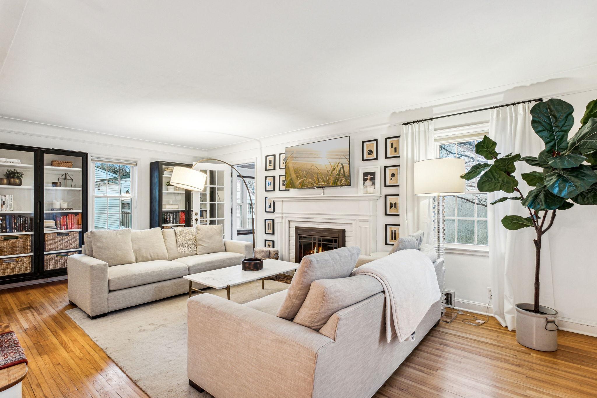 5735 Colfax Avenue S