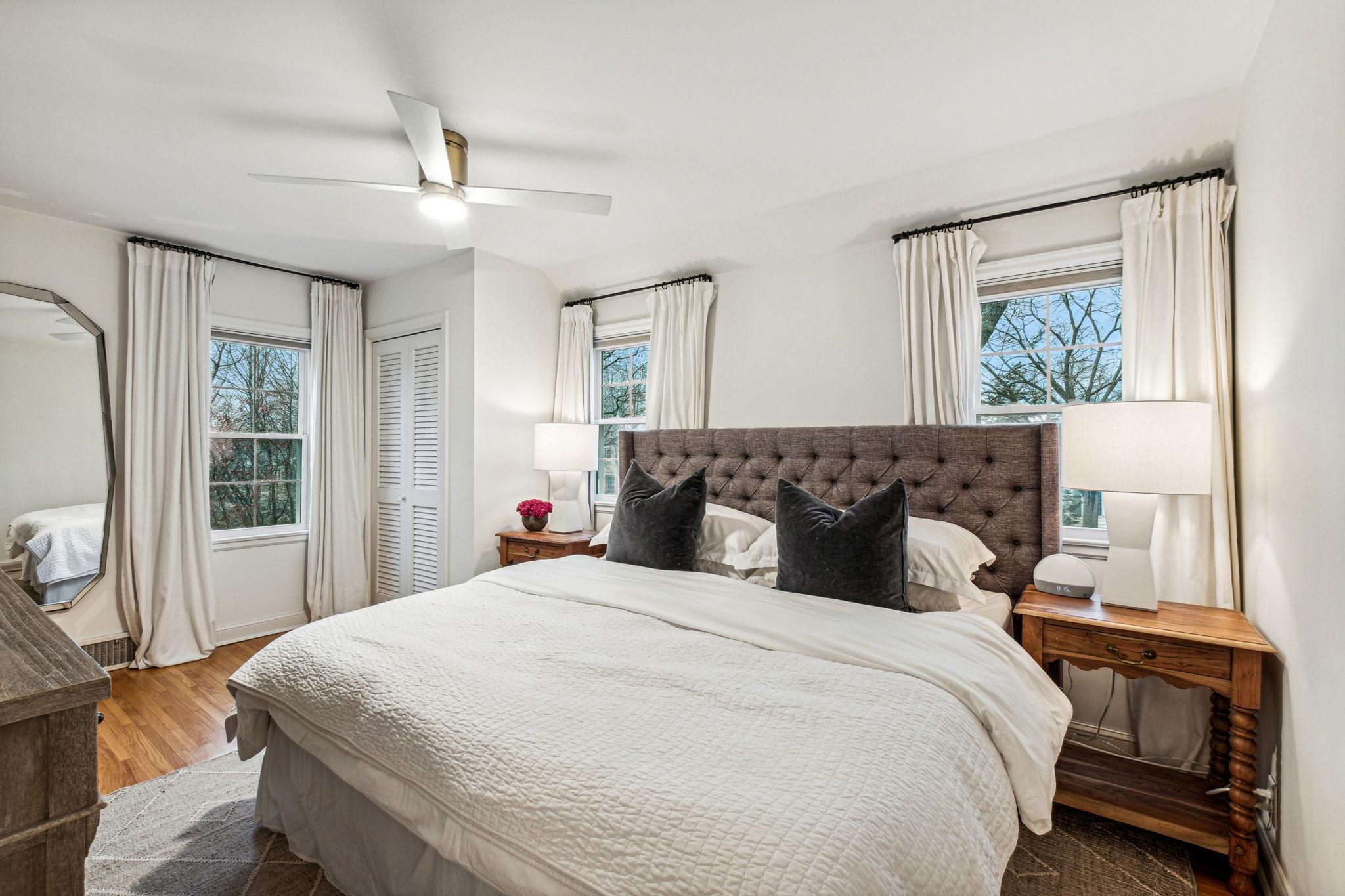 5735 Colfax Avenue S