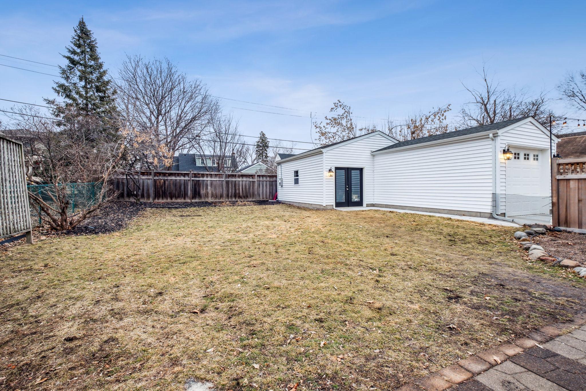 5735 Colfax Avenue S