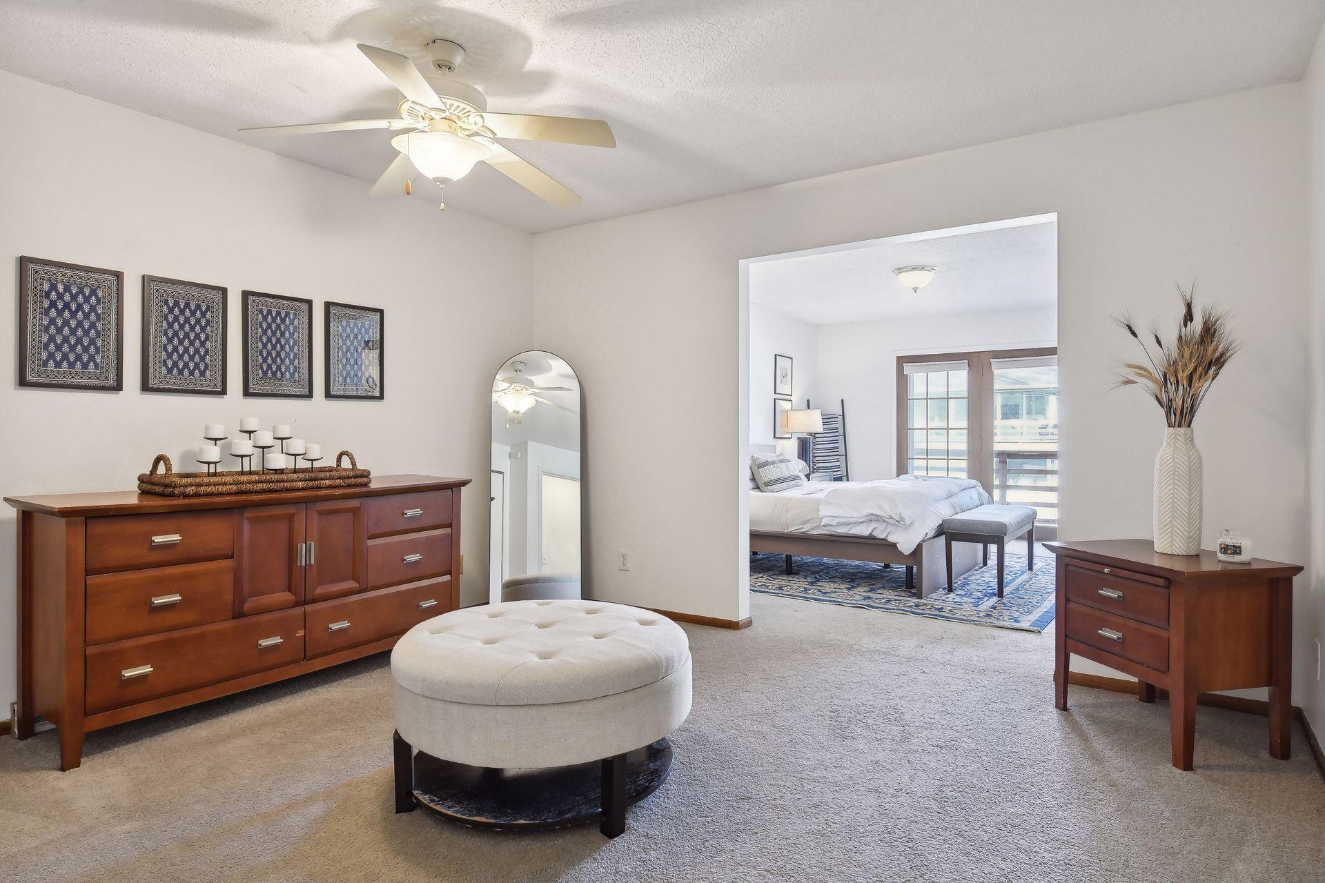 3325 Hillsboro Avenue S