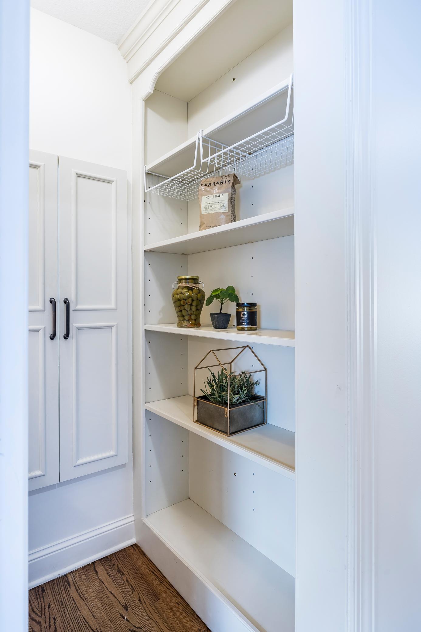 6021 Birchcrest Drive