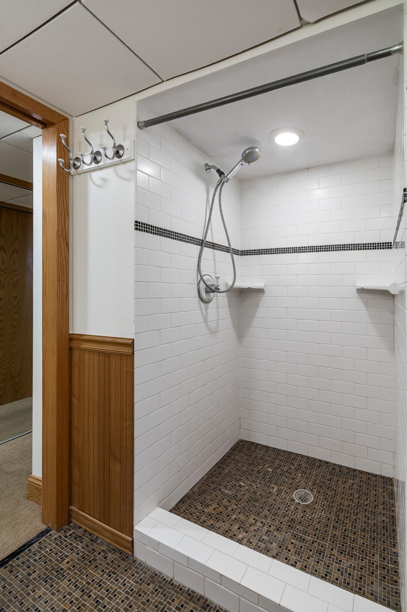 6021 Birchcrest Drive