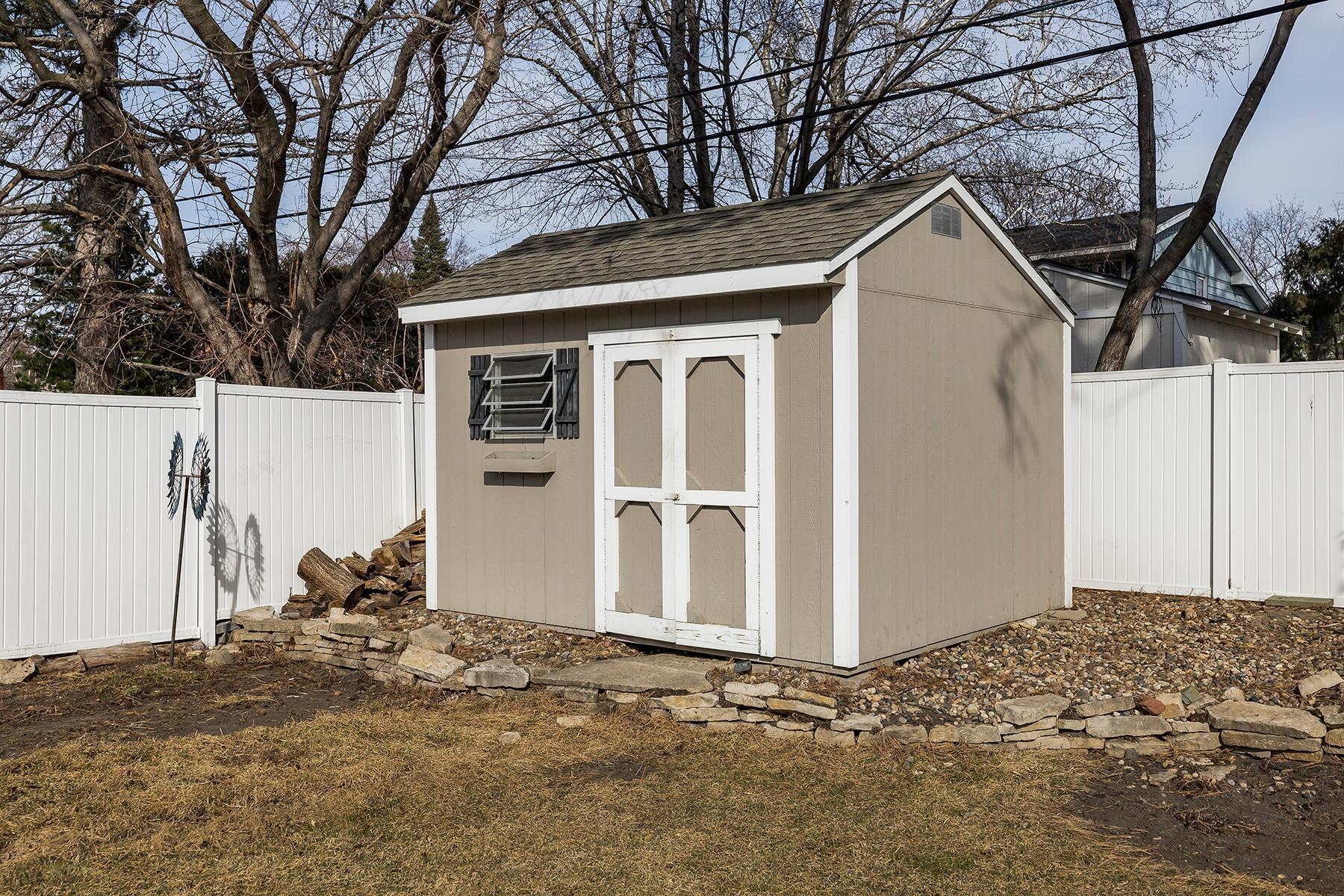 6021 Birchcrest Drive