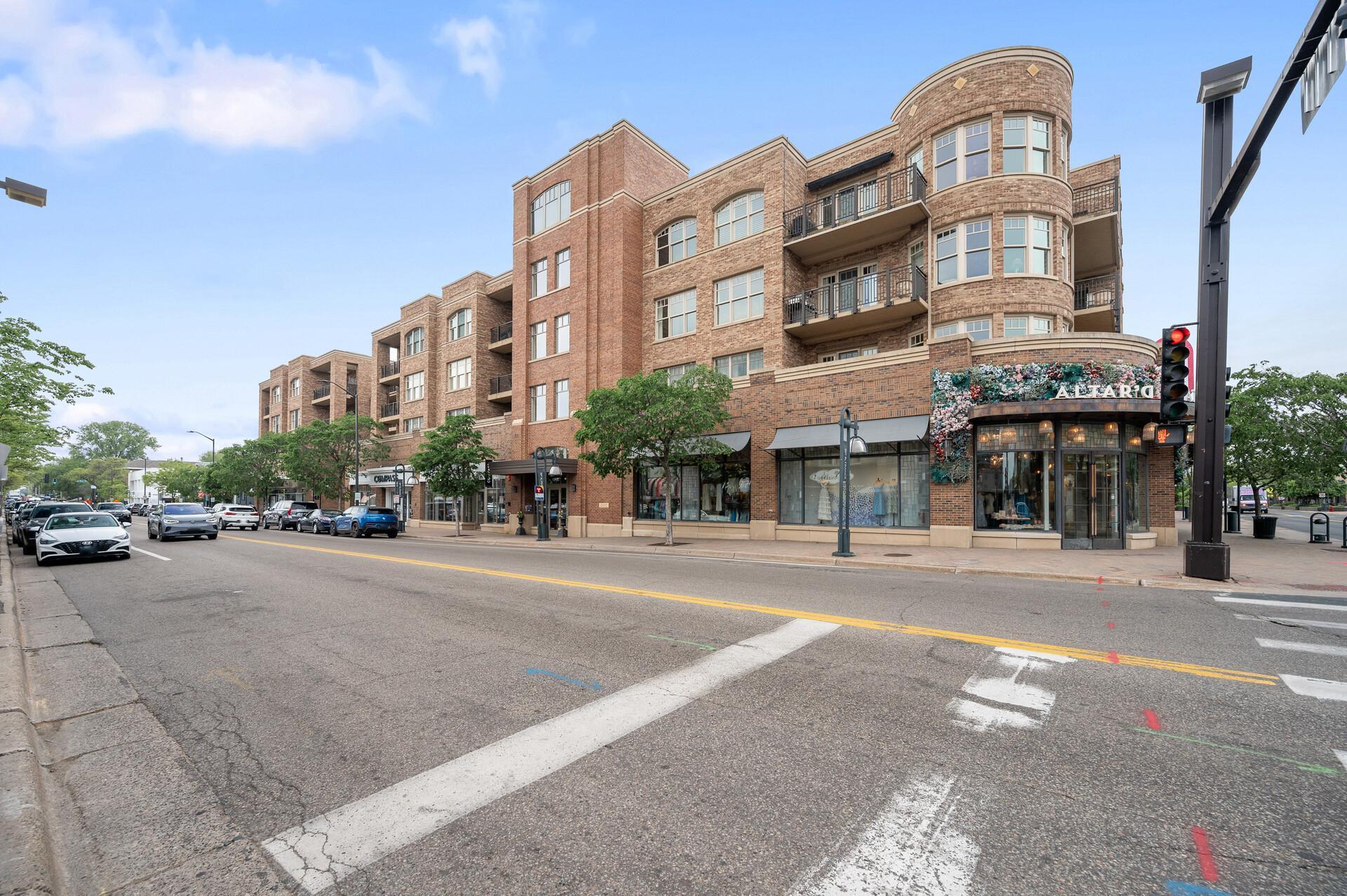 5000 France Avenue S Unit: 27
