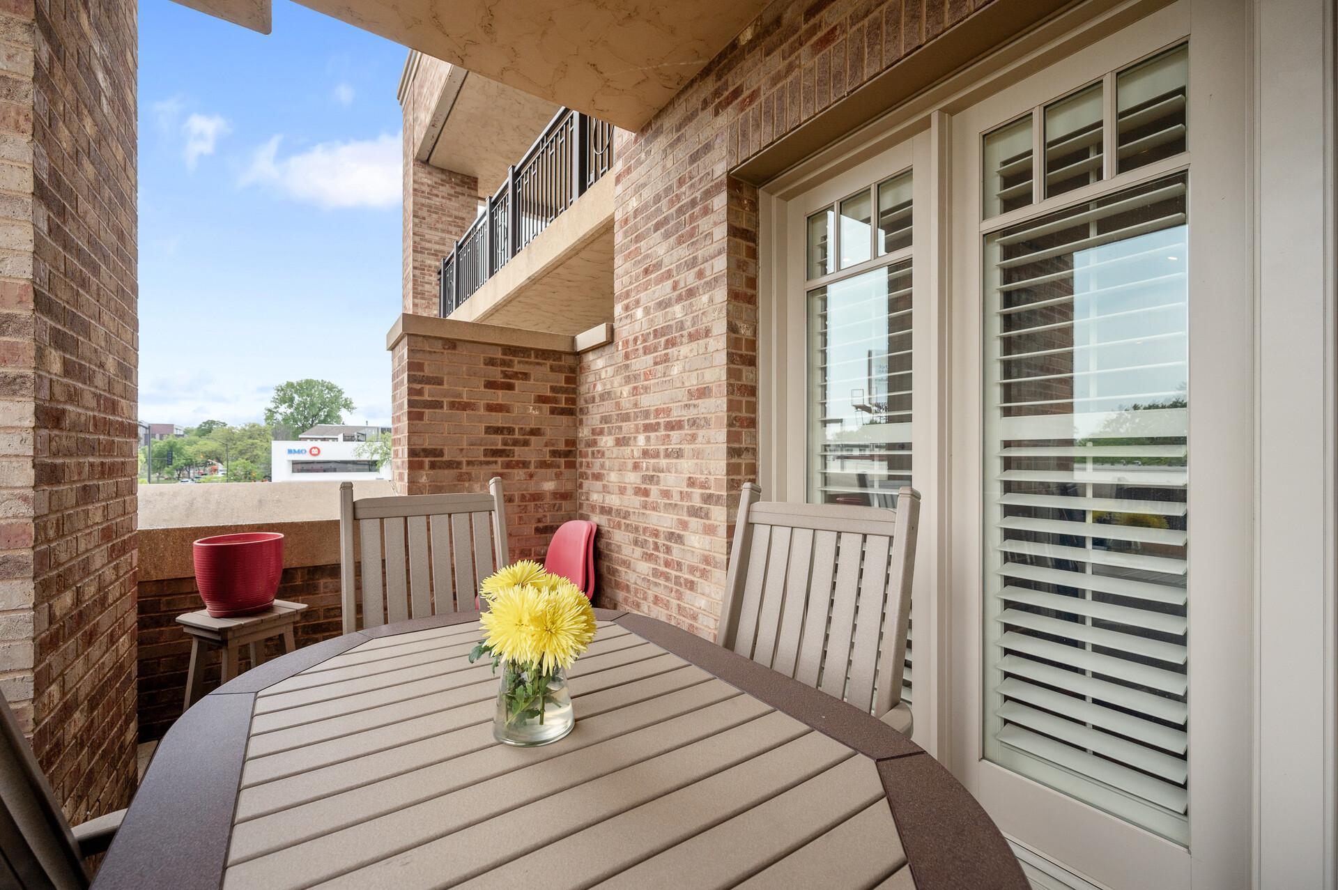 5000 France Avenue S Unit: 27