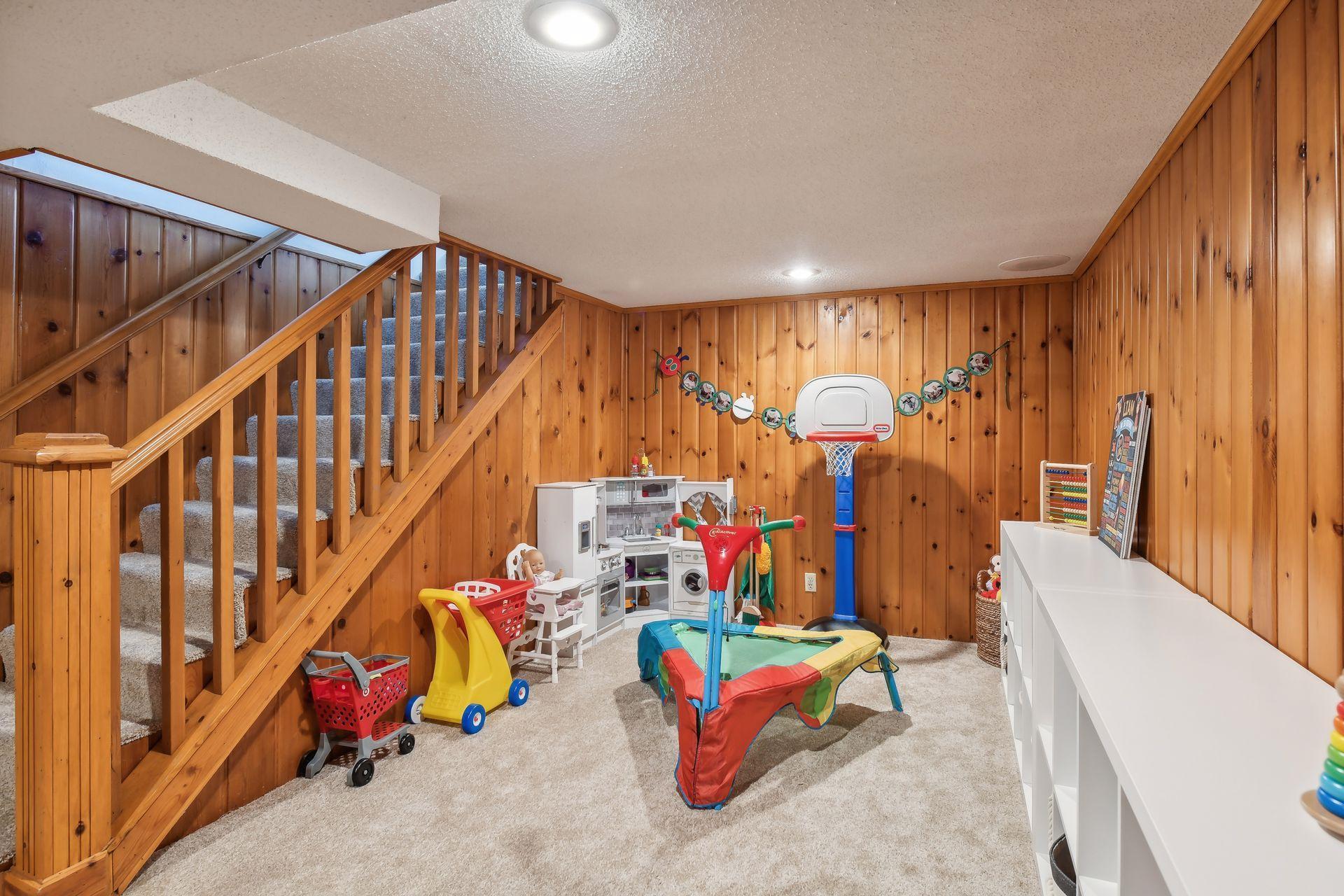 7139 Morgan Avenue S