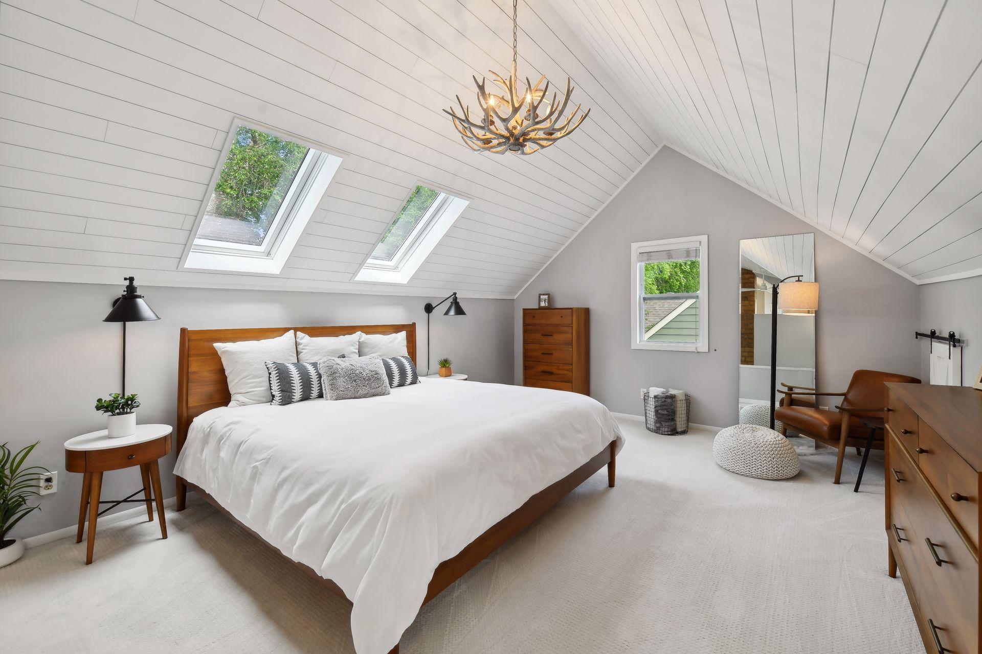 2915 Yosemite Avenue S