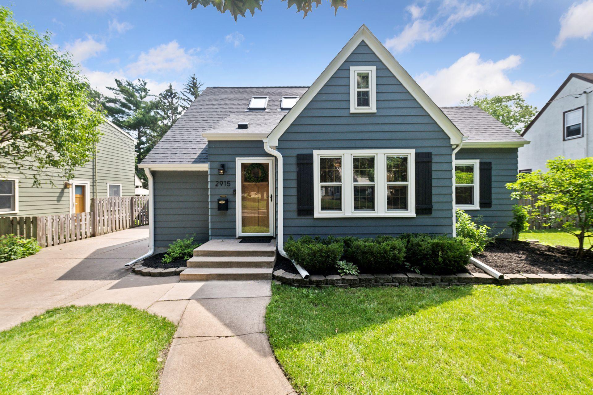 2915 Yosemite Avenue S