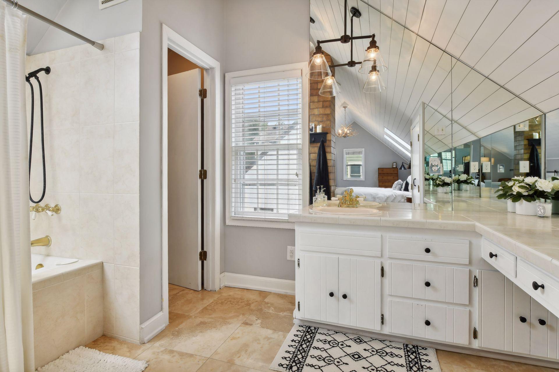 2915 Yosemite Avenue S