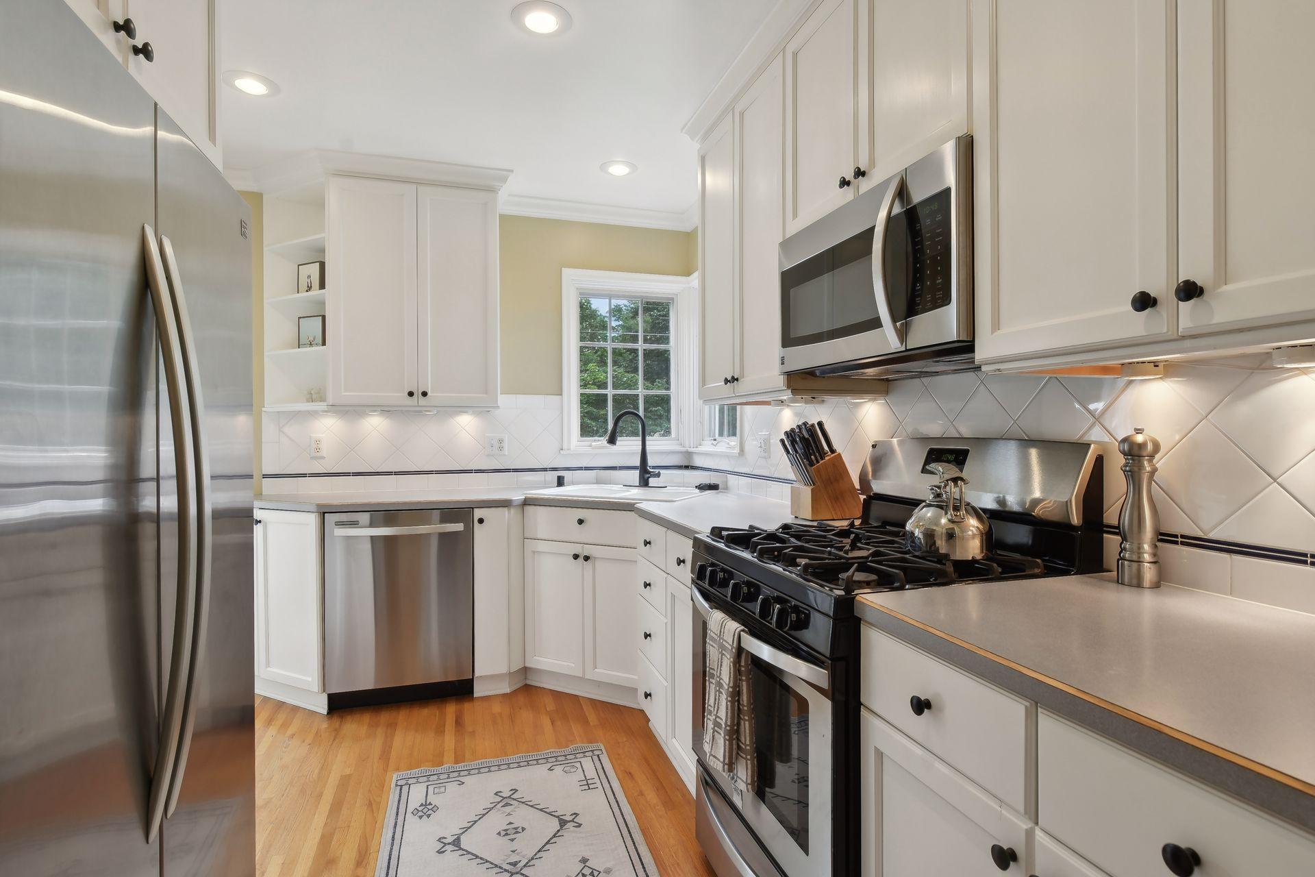 2915 Yosemite Avenue S