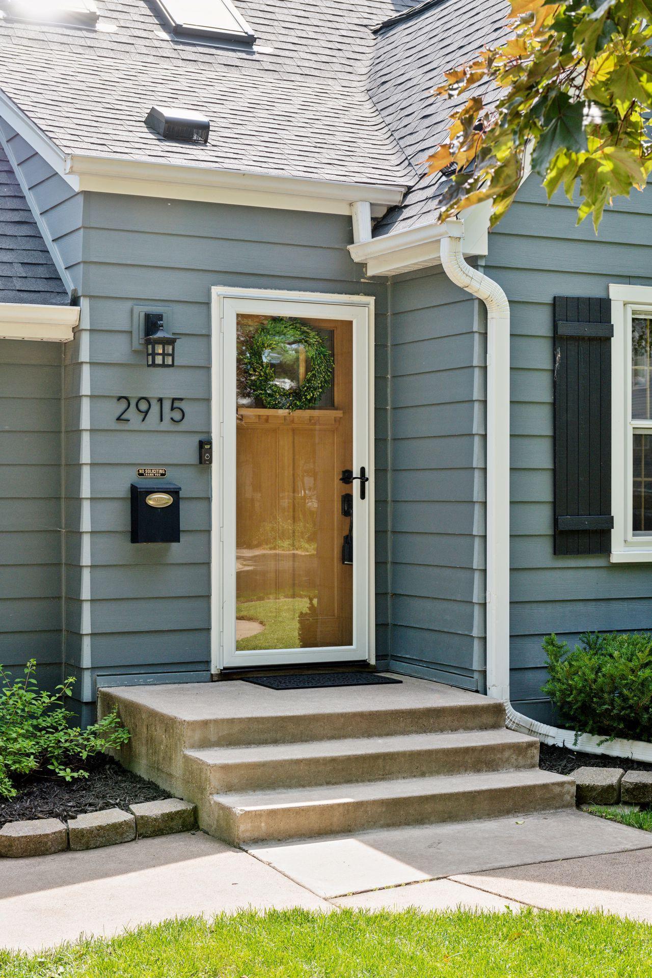 2915 Yosemite Avenue S