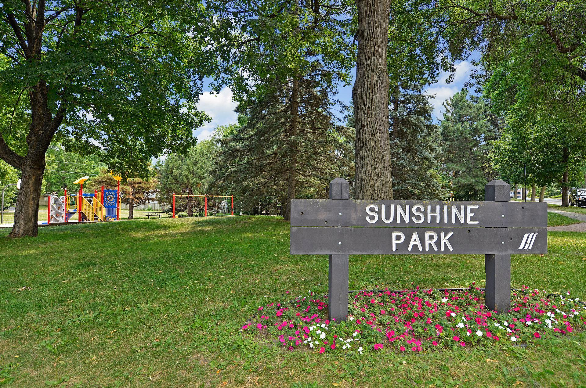 2915 Yosemite Avenue S