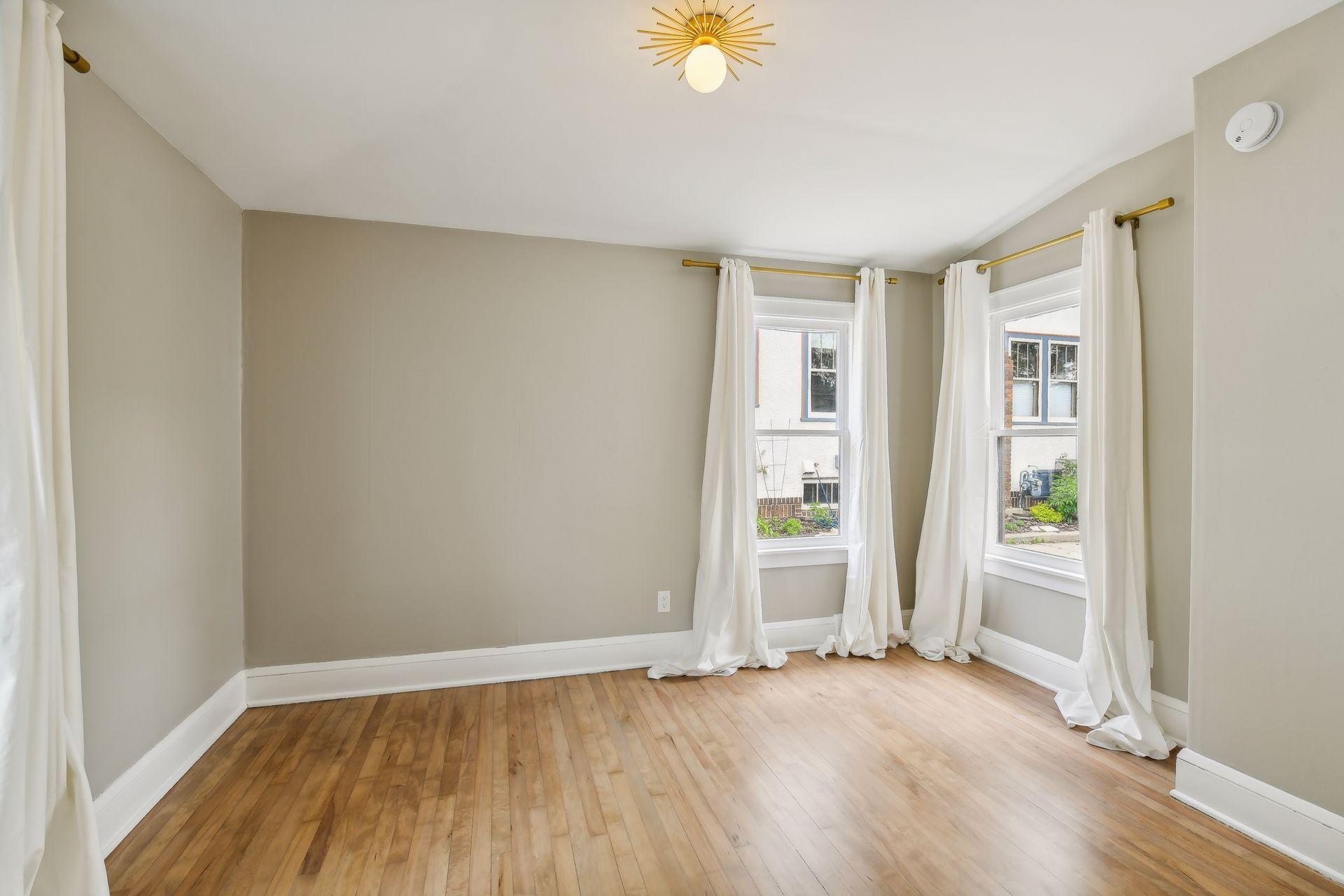 4508 Vincent Avenue S