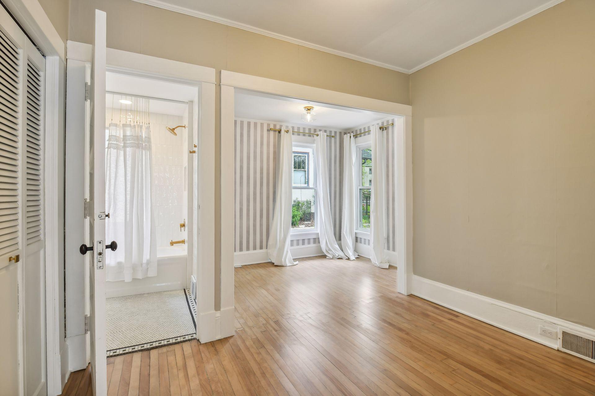 4508 Vincent Avenue S