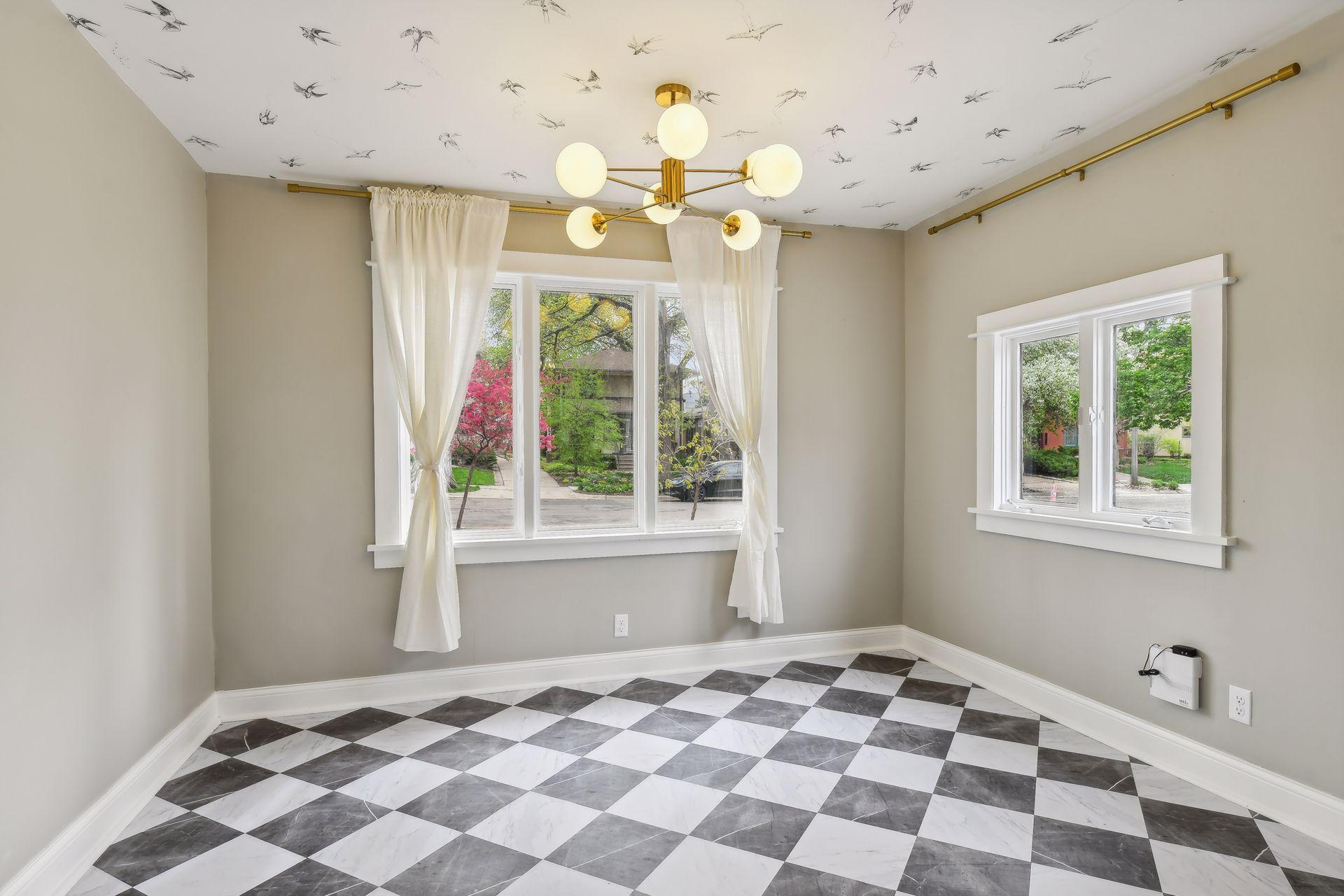 4508 Vincent Avenue S