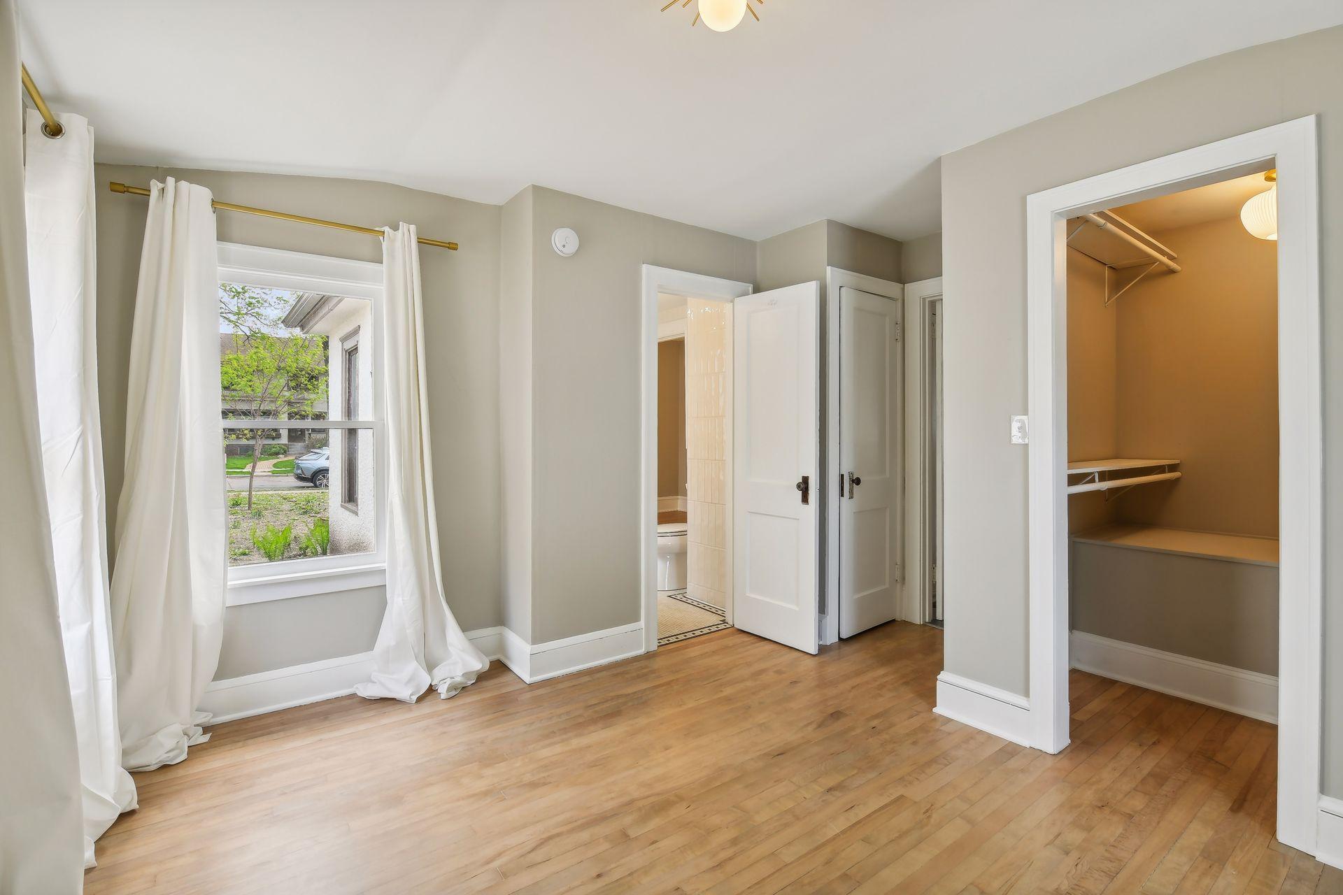 4508 Vincent Avenue S