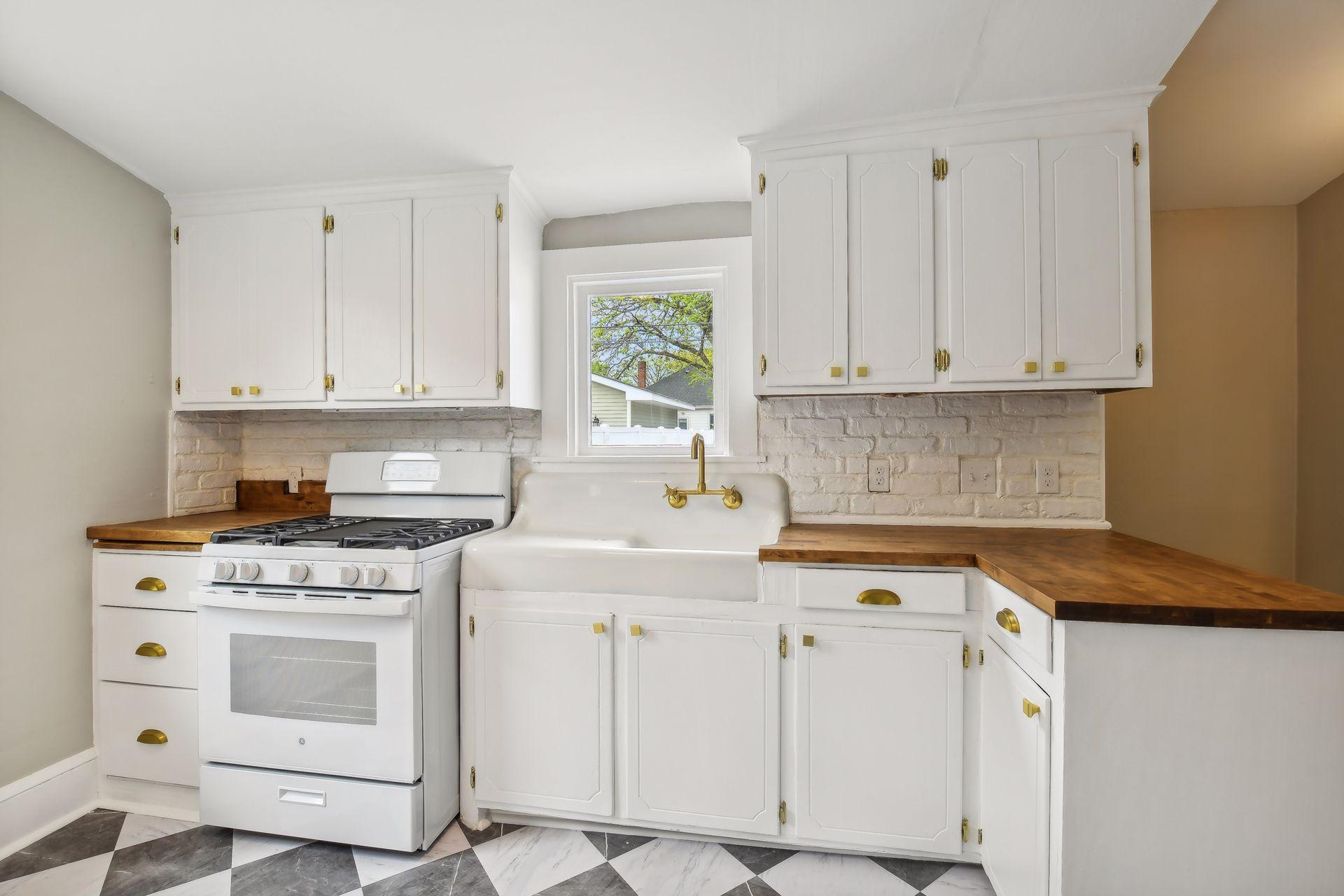 4508 Vincent Avenue S