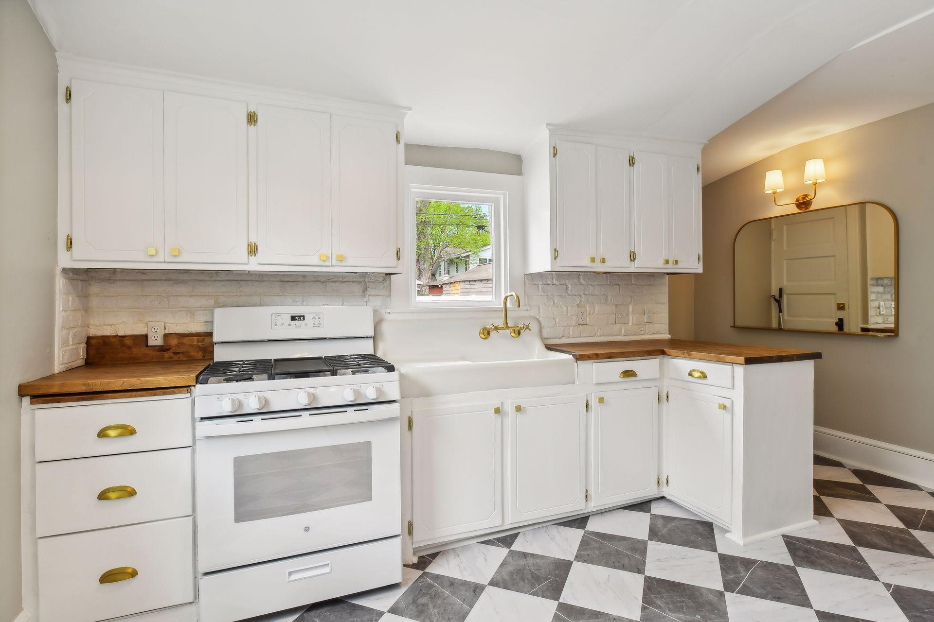 4508 Vincent Avenue S