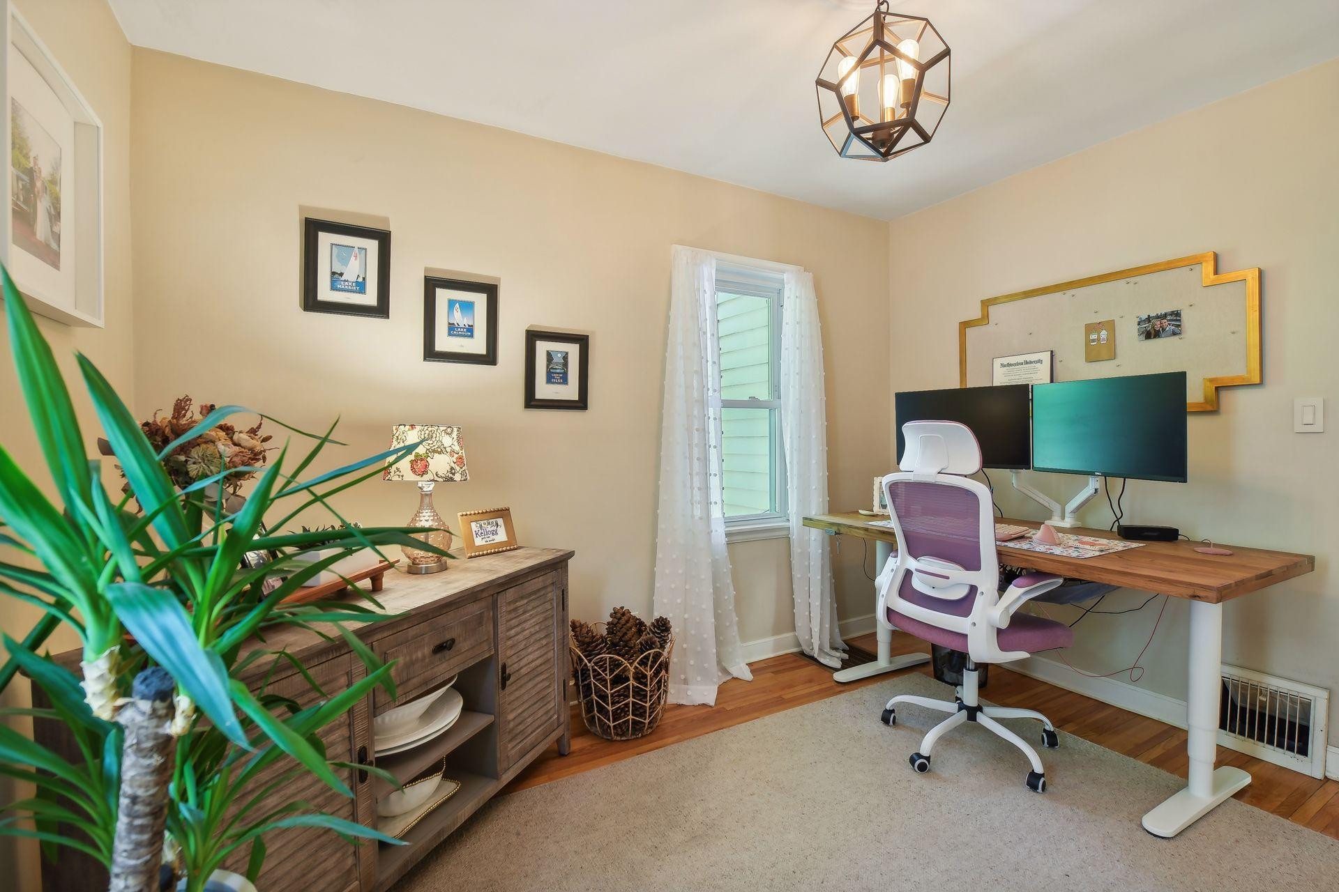 4032 Xenwood Avenue S