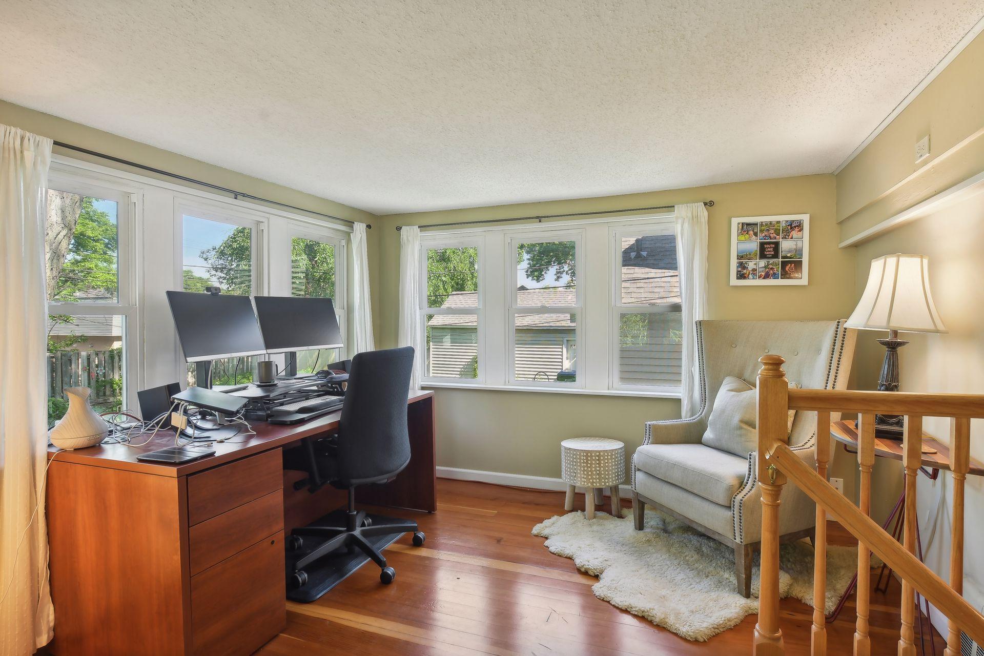 4032 Xenwood Avenue S