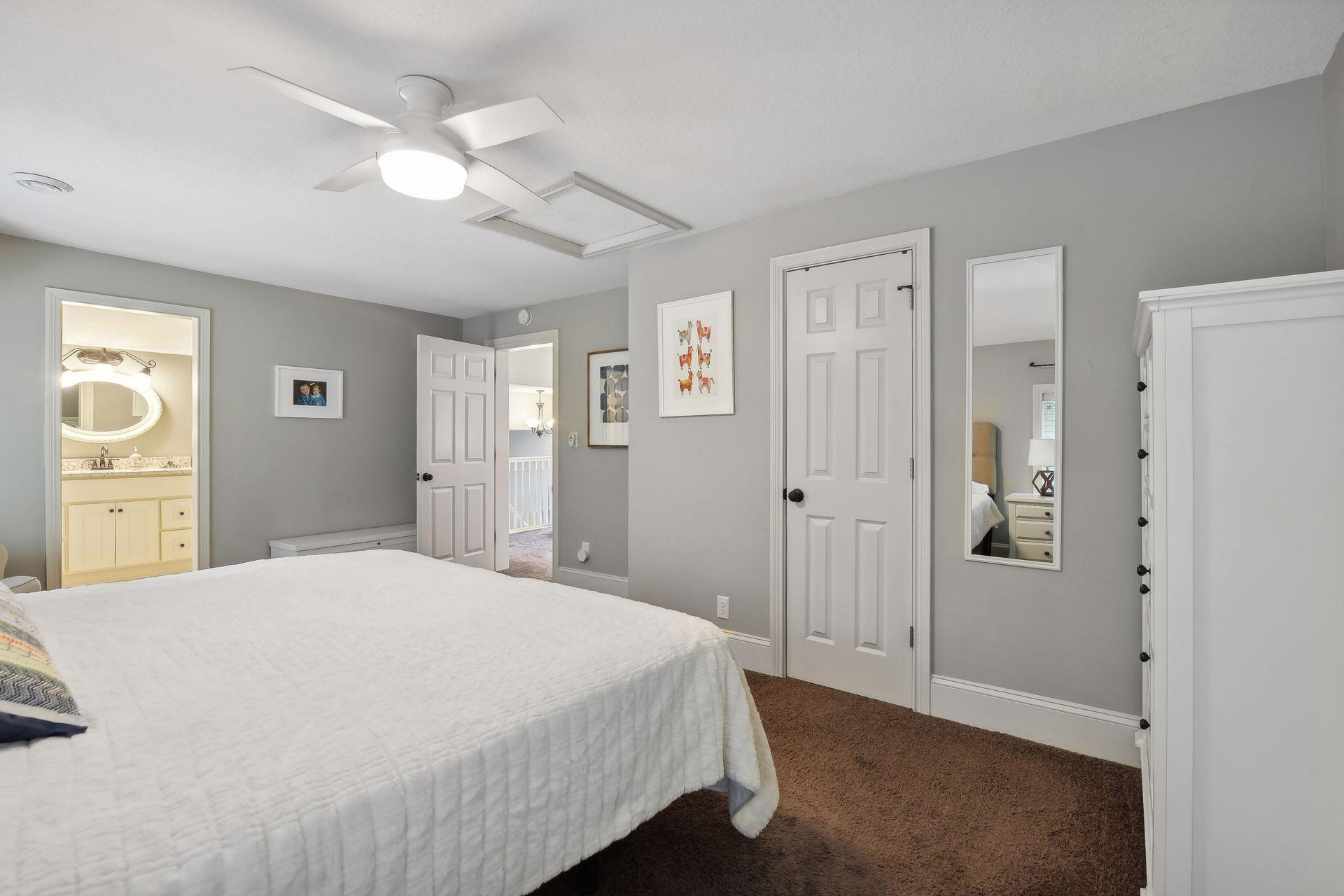 6009 Abbott Avenue S