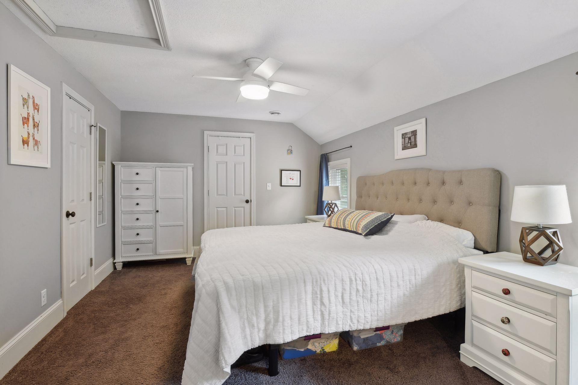 6009 Abbott Avenue S