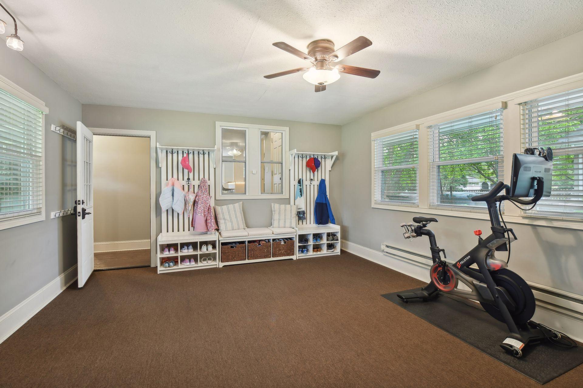 6009 Abbott Avenue S