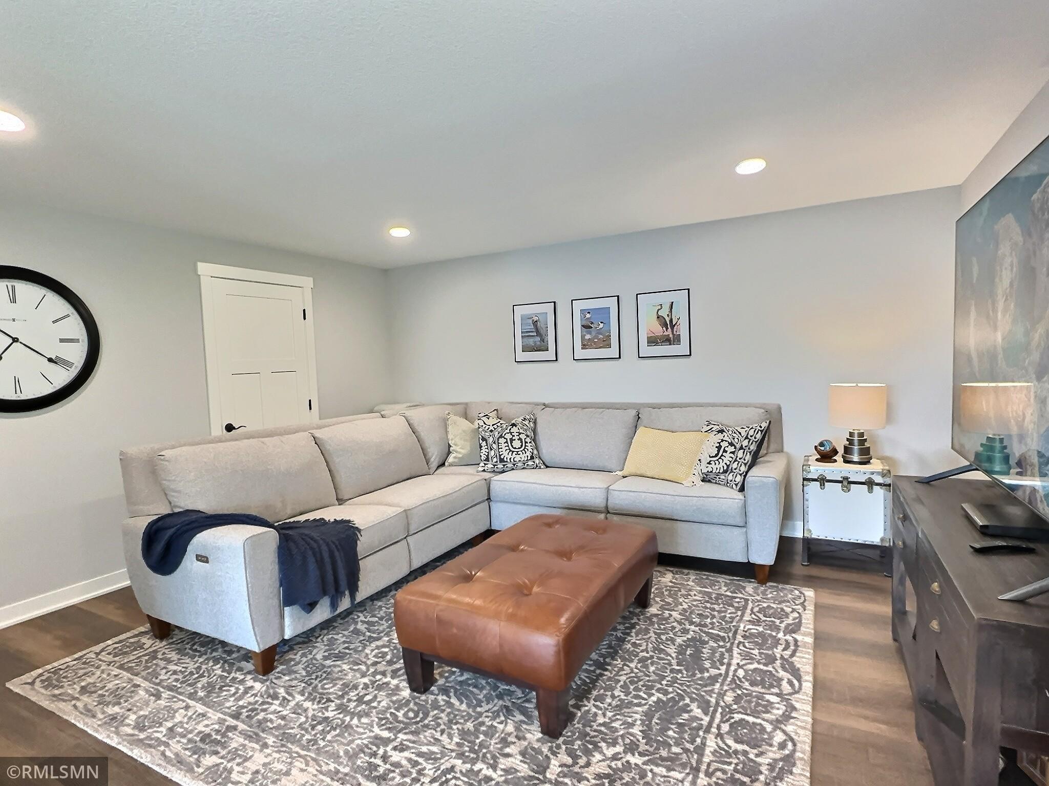 7083 Pilger Avenue NW