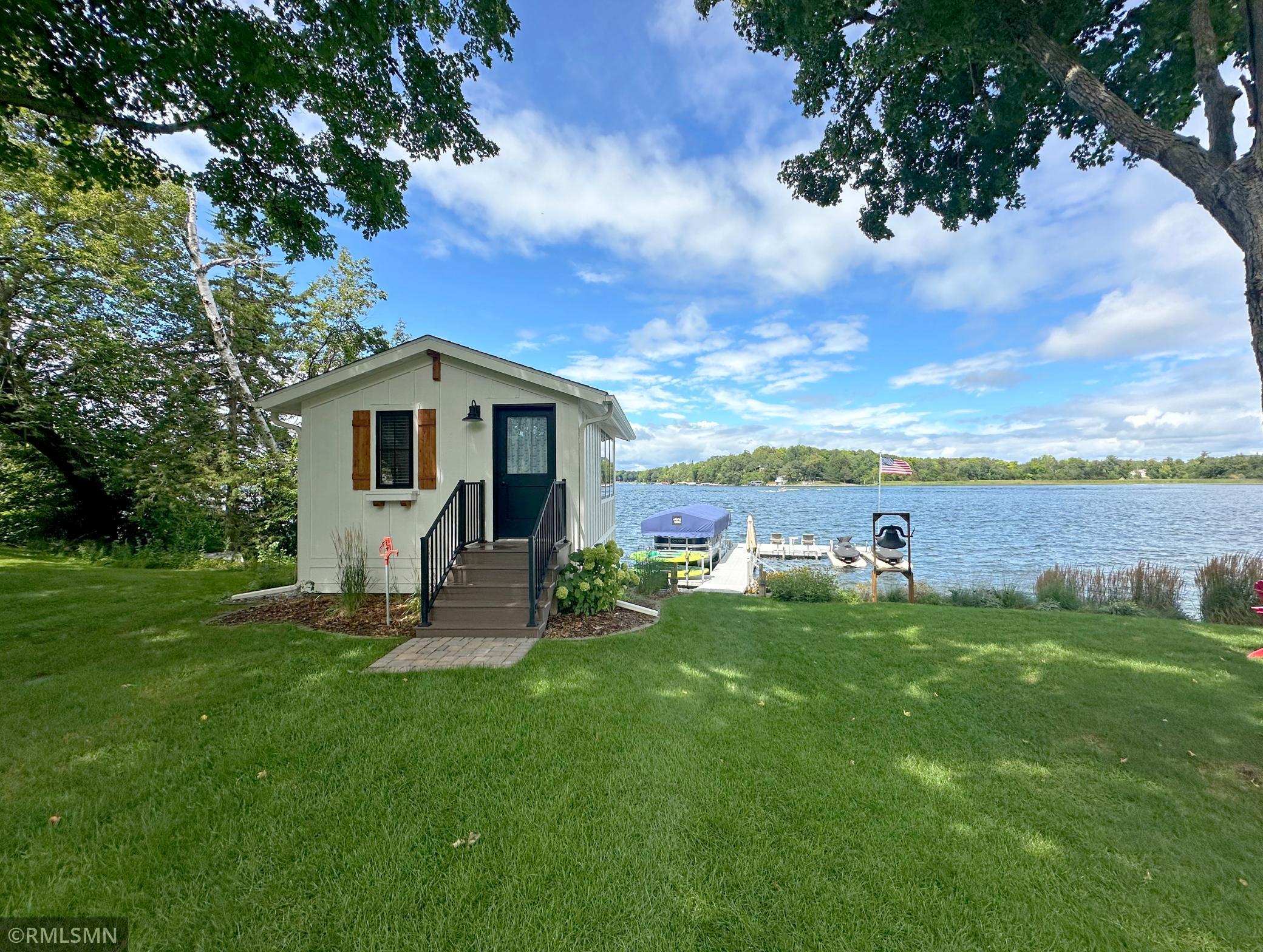 7083 Pilger Avenue NW