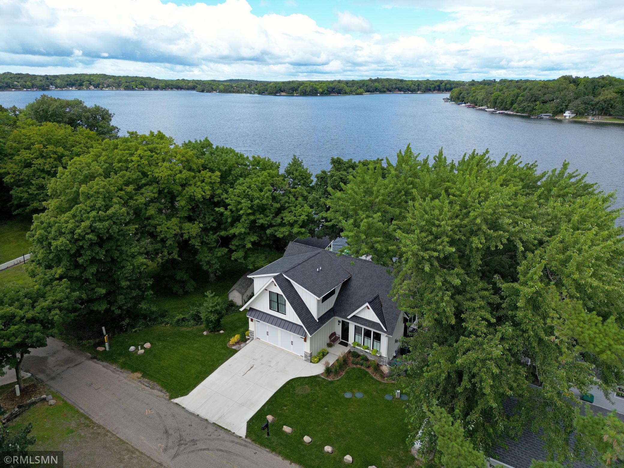 7083 Pilger Avenue NW