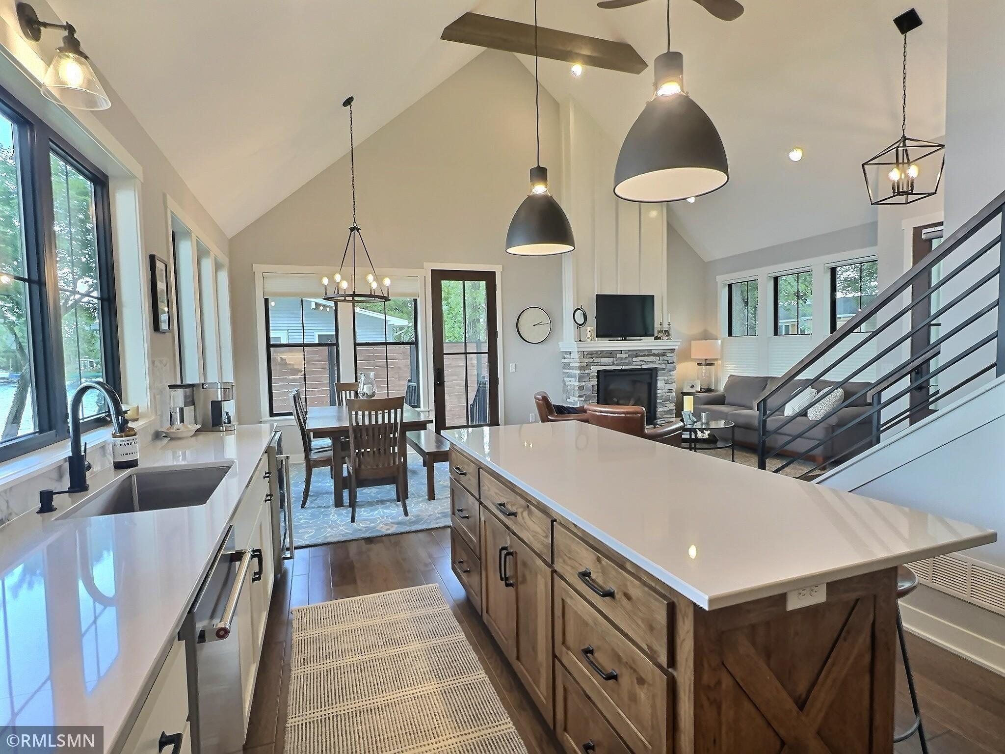 7083 Pilger Avenue NW